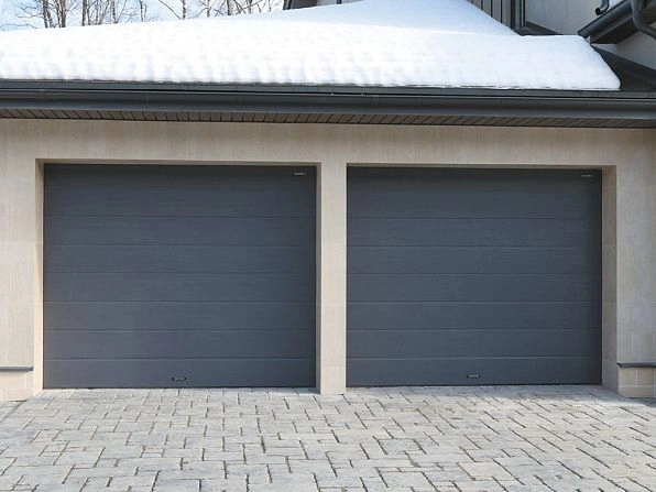 Секционные ворота 2500х2100 мм антрацитовые DoorHan RSD02, nalchik.doorhan.ru